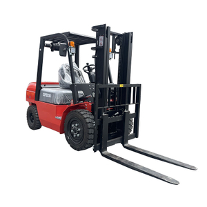 Combustion Counterbalance CE 4-wheel Automatic Diesel Forklift ជាមួយនឹងម៉ាស៊ីនម៉ាស៊ូត