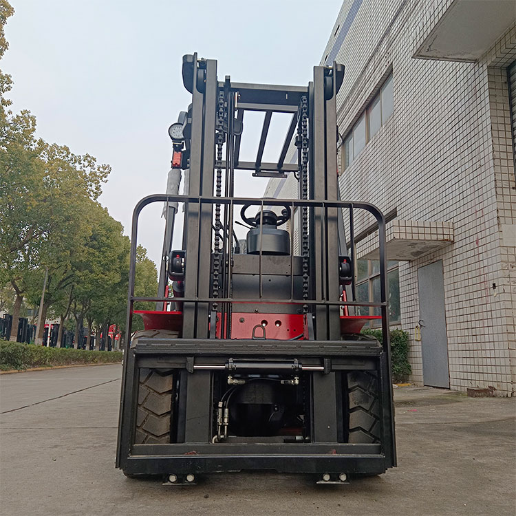Hei&szlig;er Verkauf China Factory Direct Sale 3ton Diesel-LKW-Gabelstapler mit Anbauger&auml;t